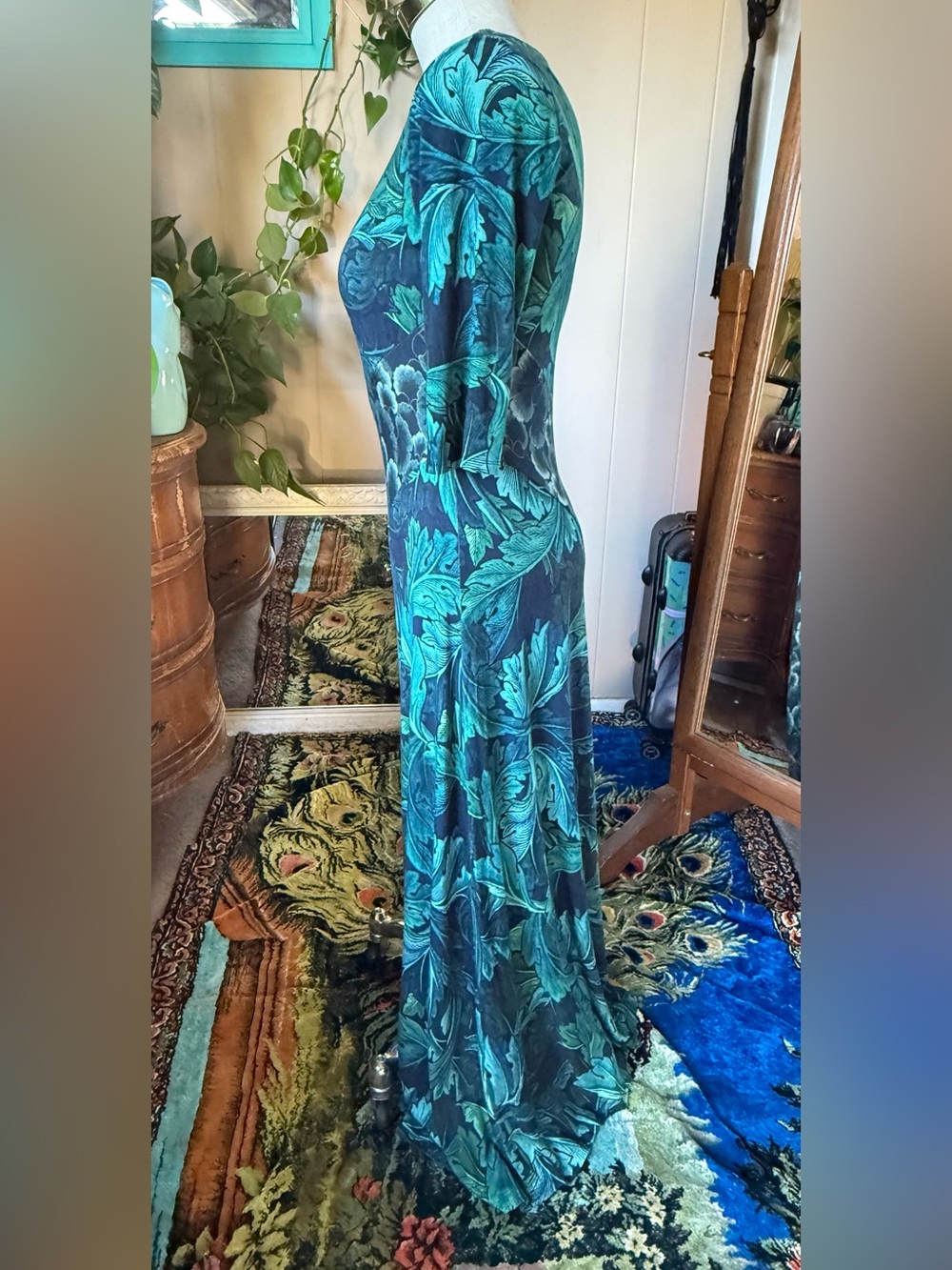 Soft Surroundings Nanette Dress in Gecko Leaf Tropical Green, small - Picture 8 of 15
